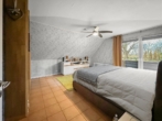 Schlafzimmer Dachgeschoss - Viel Platz! - Modernisiertes Einfamilienhaus mit 6 Zimmern im Herzen von Krummesse