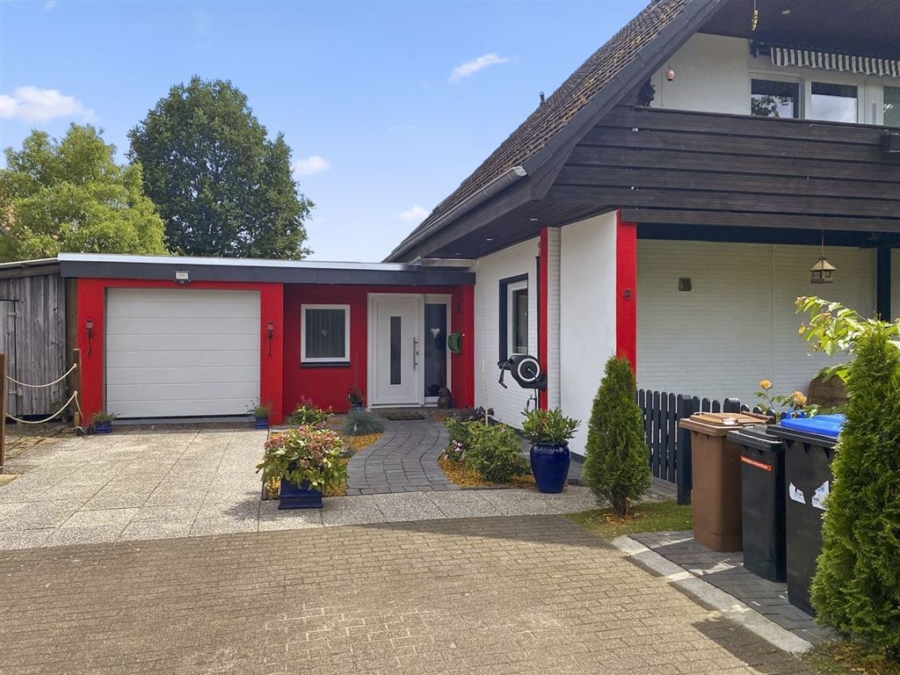 Viel Platz! – Modernisiertes Einfamilienhaus mit 6 Zimmern im Herzen von Krummesse, 23628 Krummesse, Einfamilienhaus